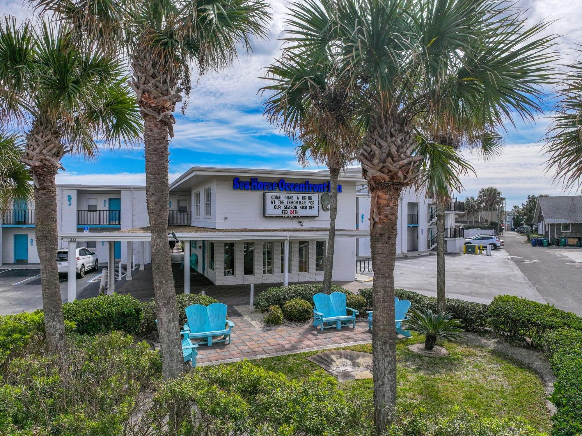 Seahorse Oceanfront Inn Neptune Beach ภายนอก รูปภาพ