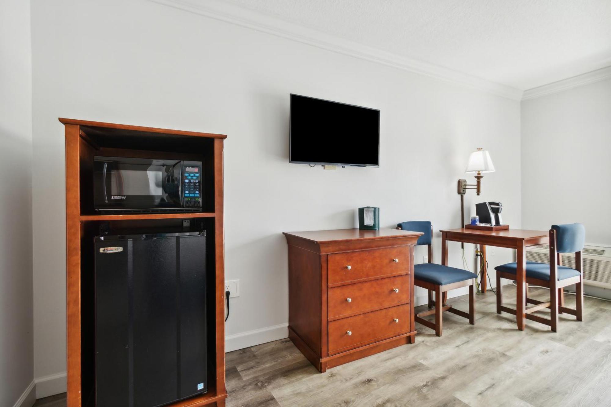 Seahorse Oceanfront Inn Neptune Beach ภายนอก รูปภาพ