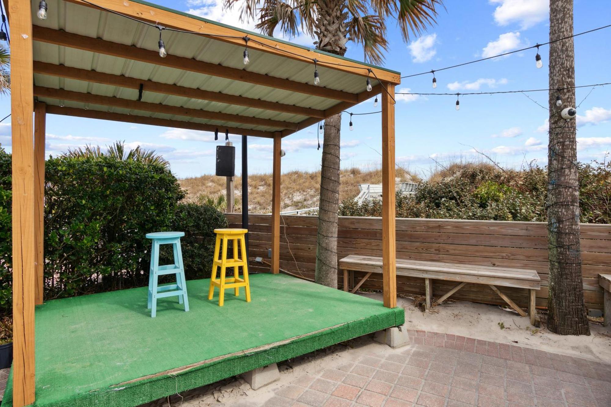 Seahorse Oceanfront Inn Neptune Beach ภายนอก รูปภาพ