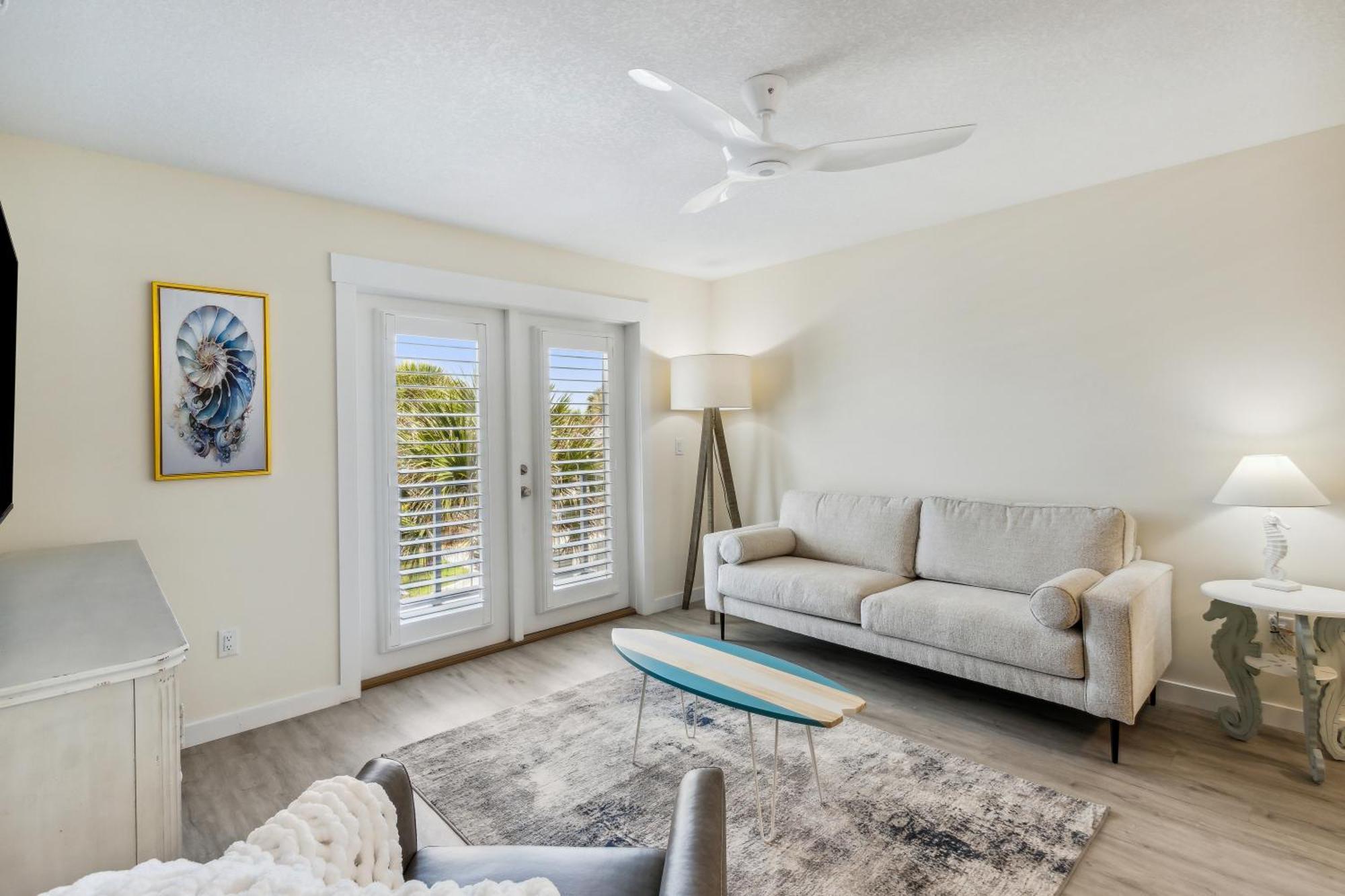 Seahorse Oceanfront Inn Neptune Beach ภายนอก รูปภาพ