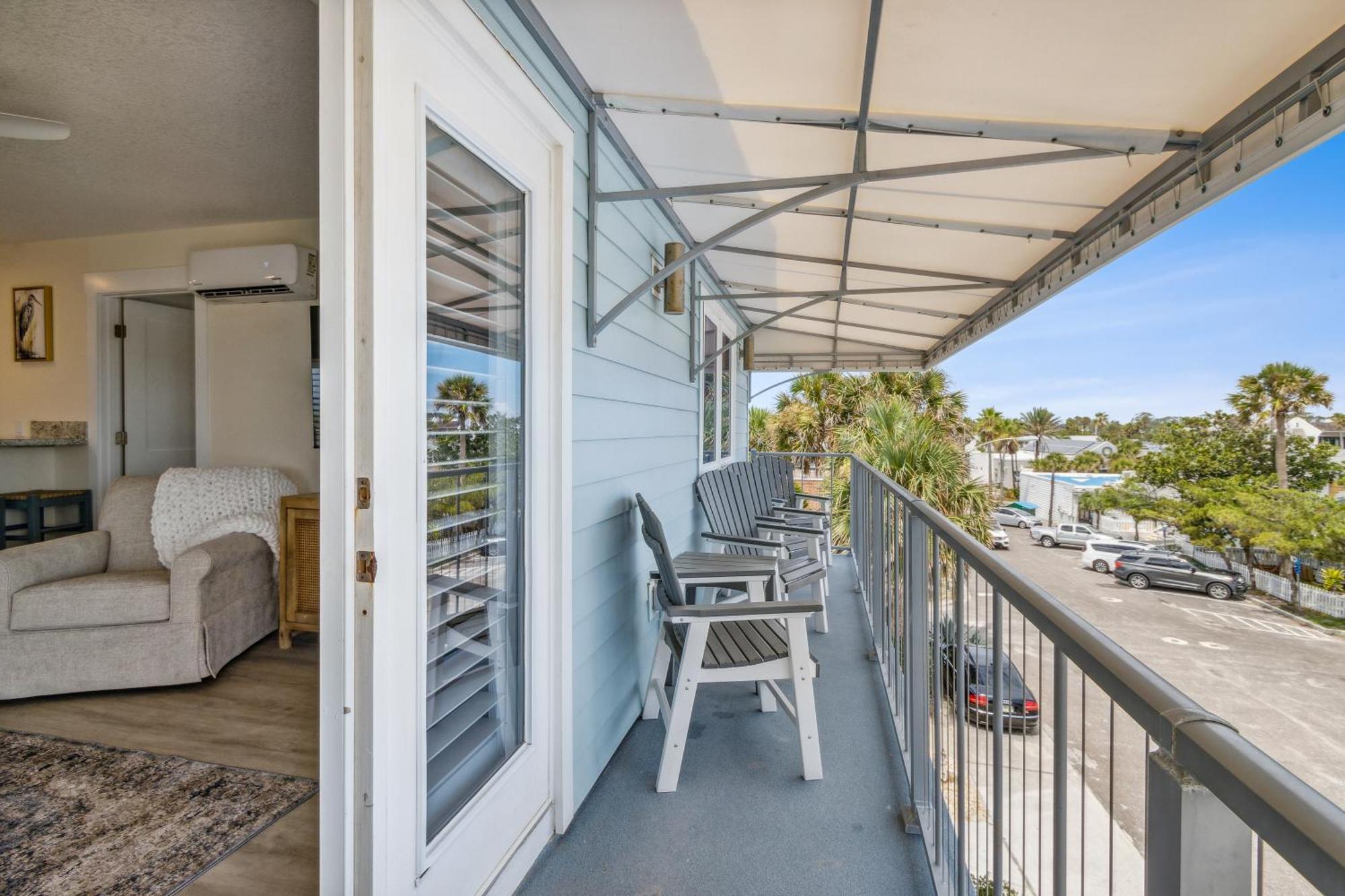Seahorse Oceanfront Inn Neptune Beach ภายนอก รูปภาพ