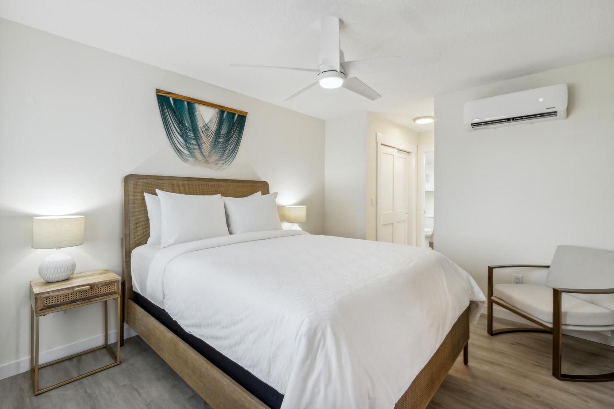 Seahorse Oceanfront Inn Neptune Beach ภายนอก รูปภาพ