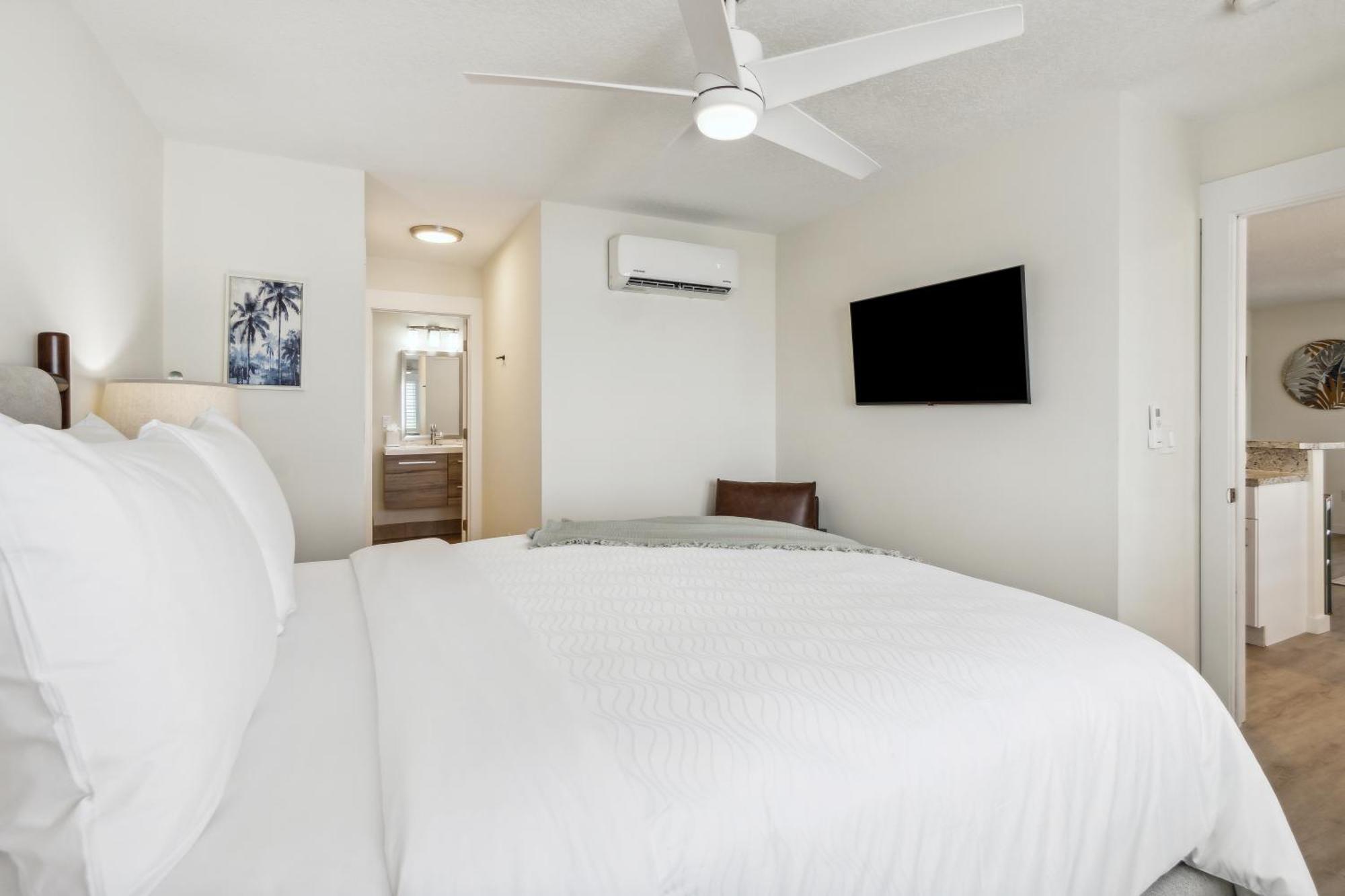 Seahorse Oceanfront Inn Neptune Beach ภายนอก รูปภาพ