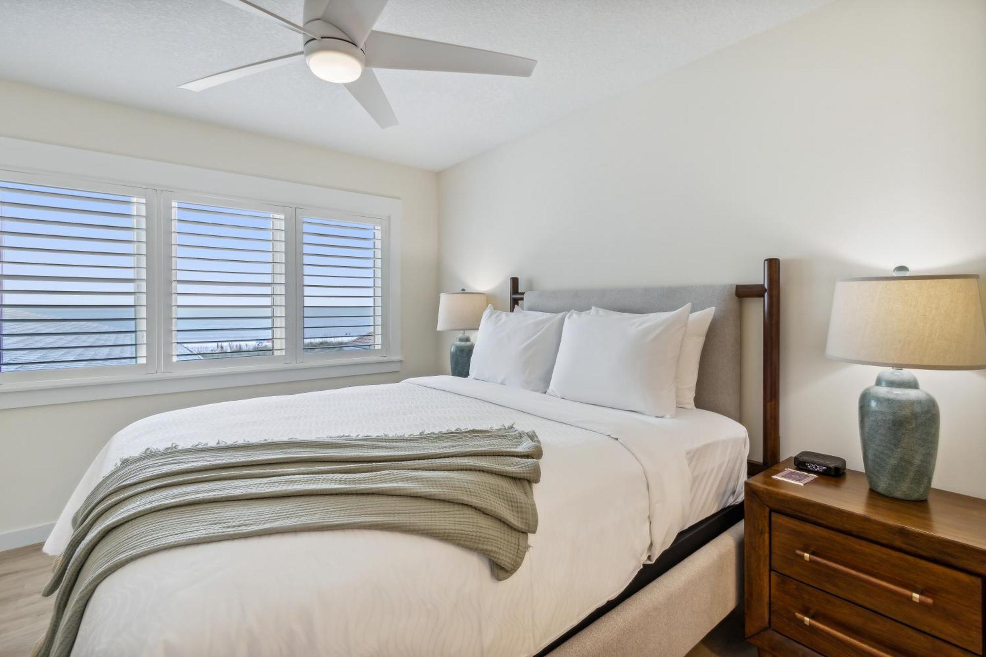 Seahorse Oceanfront Inn Neptune Beach ภายนอก รูปภาพ
