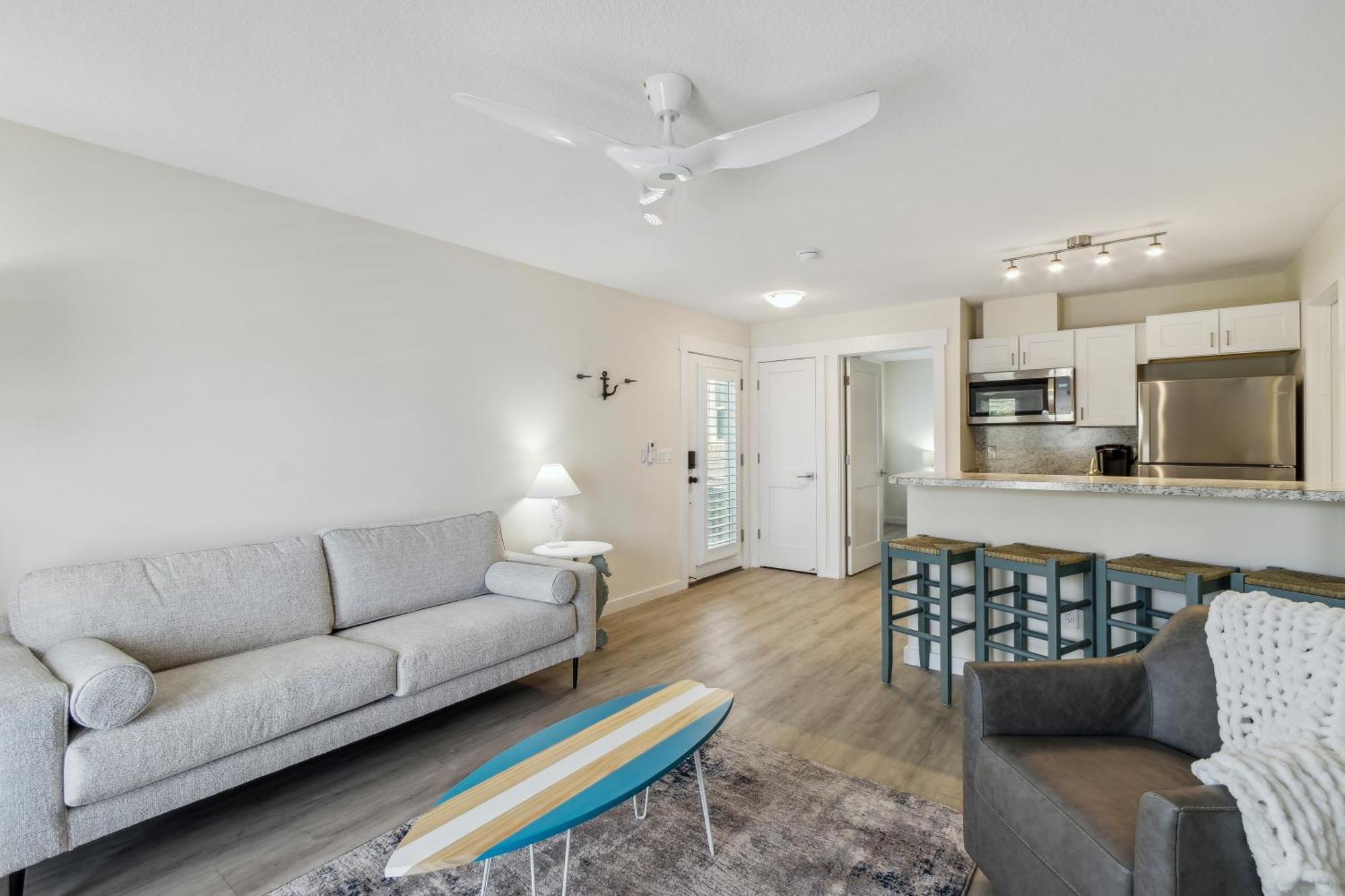 Seahorse Oceanfront Inn Neptune Beach ภายนอก รูปภาพ