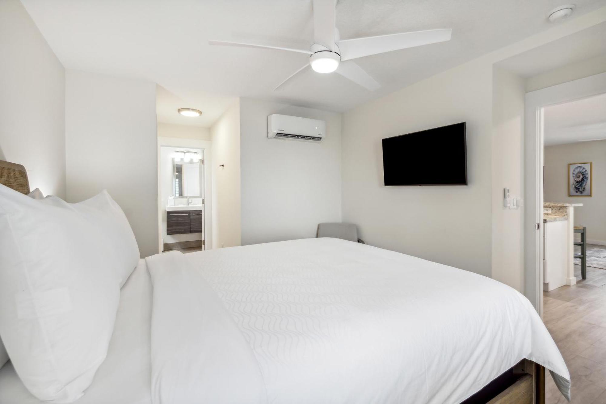 Seahorse Oceanfront Inn Neptune Beach ภายนอก รูปภาพ